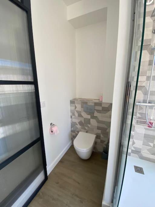 Superbe Appartement Hyper Centre 4 Personnes 瓦朗斯 外观 照片